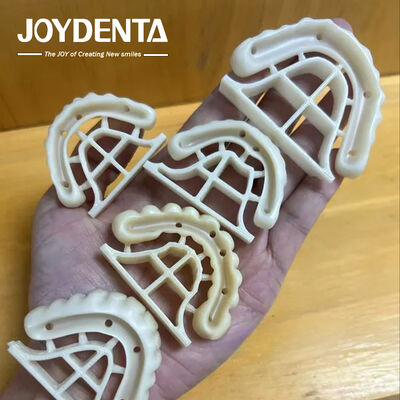 สภาพธรรมชาติ ครอบคลุมครอบคลุม Zirconia สะพาน Inlays และ Onlays ความแข็งแรง flexural สูง